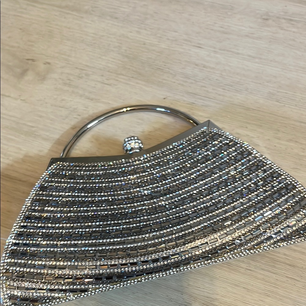 Elegant Silver Handbag